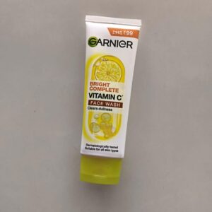 Garnier  Vitamin C Face Wash   50 g