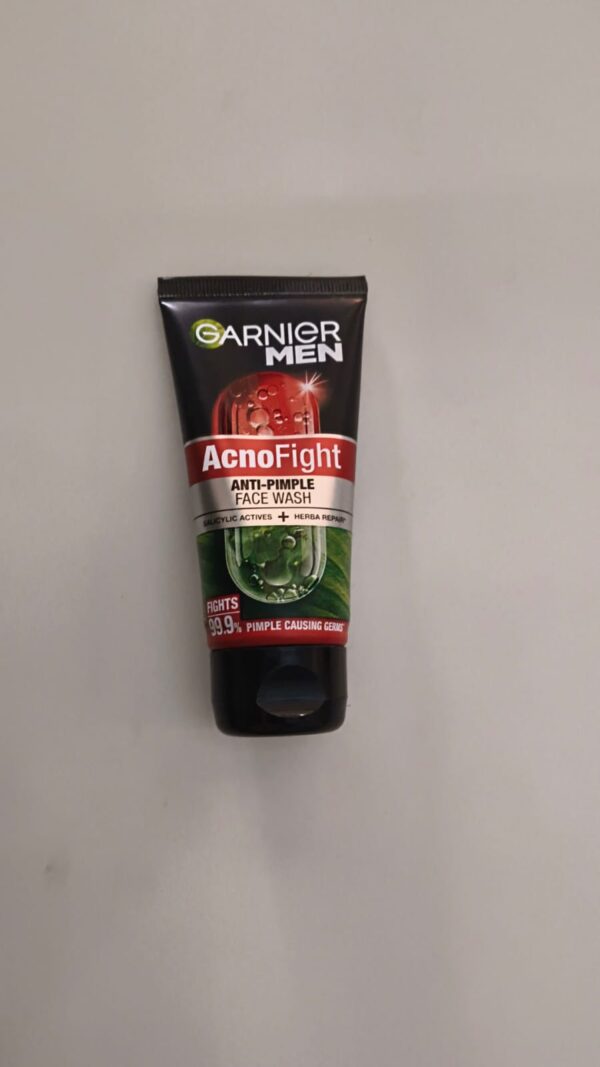 GARNIER MEN (ACNO FIGHT) FACE WASH