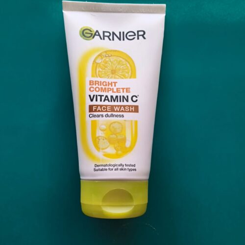 VITAMIN C FACE WASH