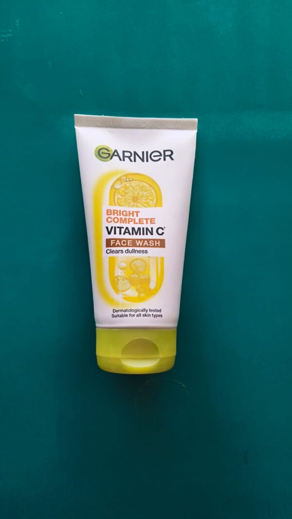 VITAMIN C FACE WASH