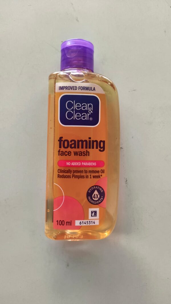 CLEAN AND CLEAR FACE WASH