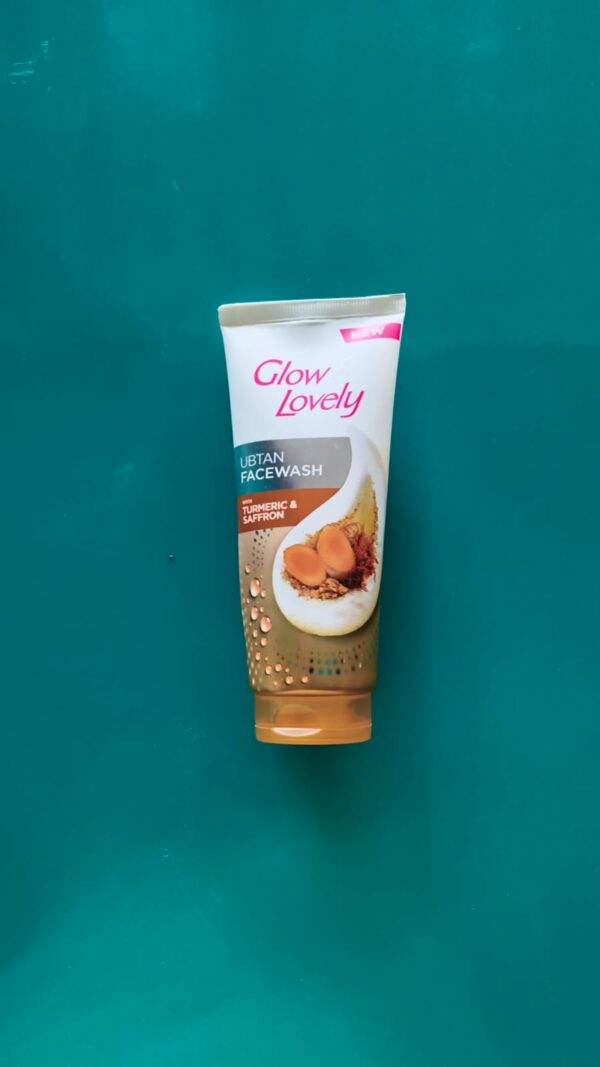 GLOW LOVELY FACE WASH 50g