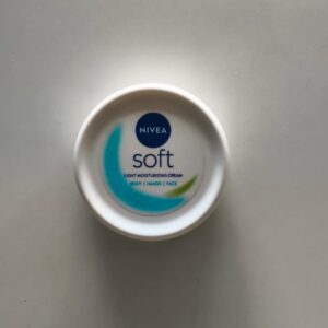 NIVEA SOFT